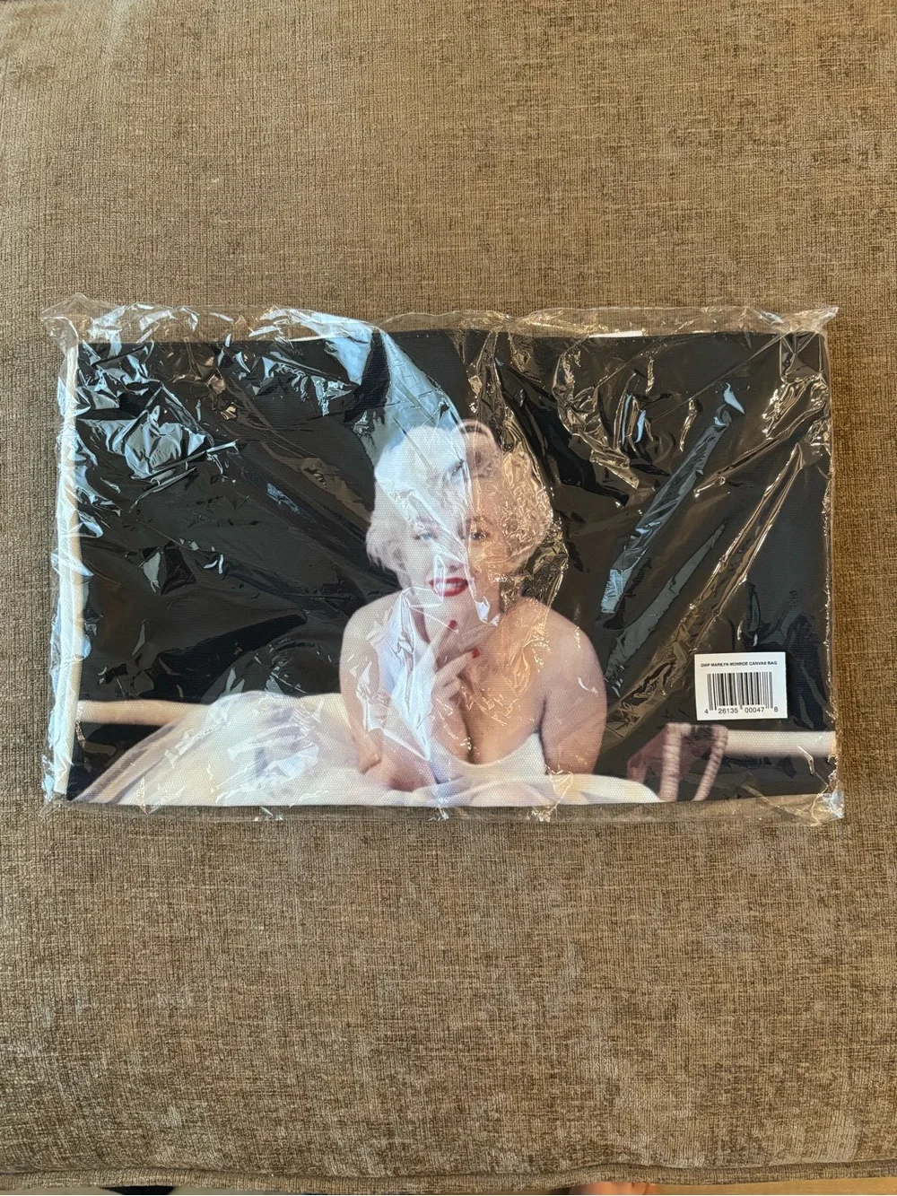 Marilyn Monroe GUESS Black & White Tote